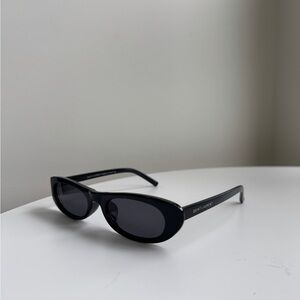 Saint Laurent SL 557 Sunglasses
